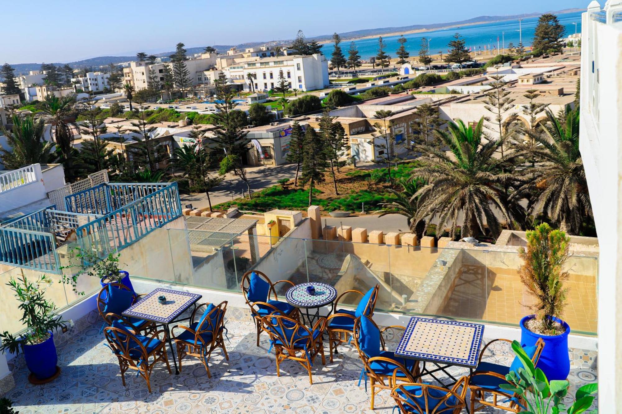 Yahia Zamane Riad *